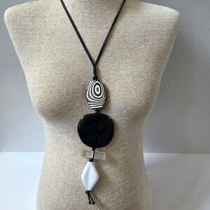 Alisha D Necklace Black White Brown Chunky Corded Tribal Boho Comtemporary 28"
